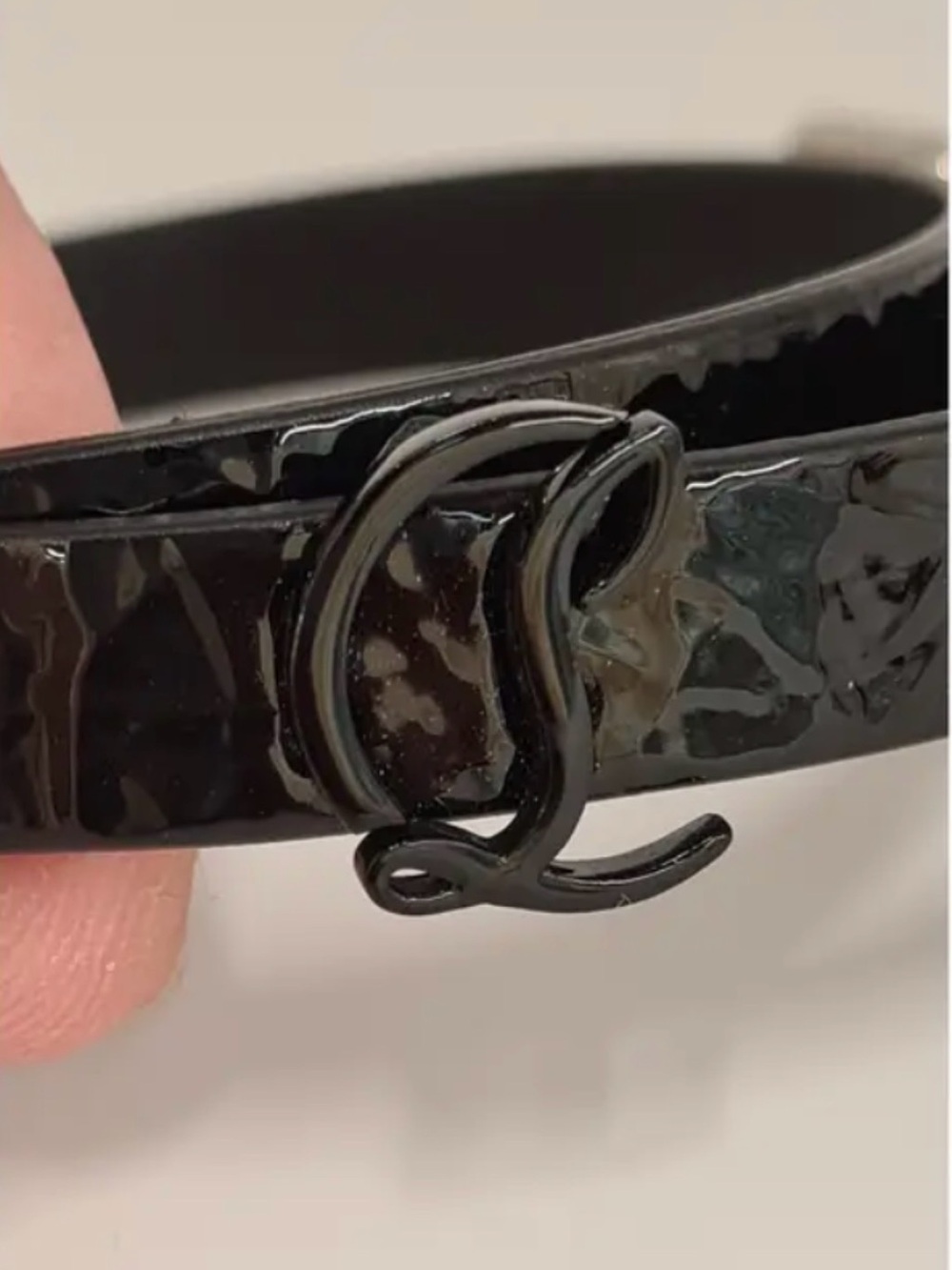 New Christian Louboutin CL Logo patent leather bracelet, black